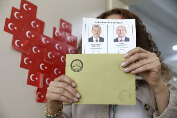 Εκλογές στην Τουρκία: Οι Τούρκοι ψηφίζουν για Πρόεδρο – Νίκη Ερντογάν προβλέπουν οι αναλυτές