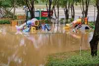 Κίνα: Κόκκινος συναγερμός για καταρρακτώδεις βροχές στις νότιες περιοχές