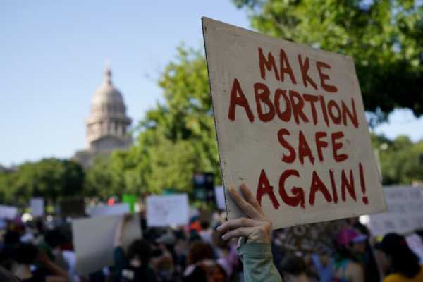 ΗΠΑ: Υπέρ της κατάργησης του νόμου που απαγορεύει την άμβλωση τάχθηκε η Κάτω Βουλή της Αριζόνας