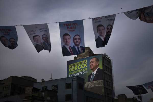 Δημοτικές εκλογές στην Τουρκία: «Άγιο δισκοπότηρο» η Κωνσταντινούπολη – Το «στοίχημα» για Ερντογάν και Ιμάμογλου
