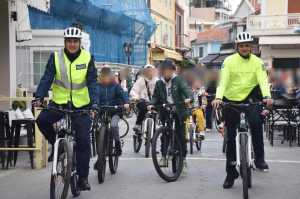 Λευκάδα: Αστυνομικοί συμμετείχαν σε ποδηλατάδα με φιλανθρωπικό σκοπό