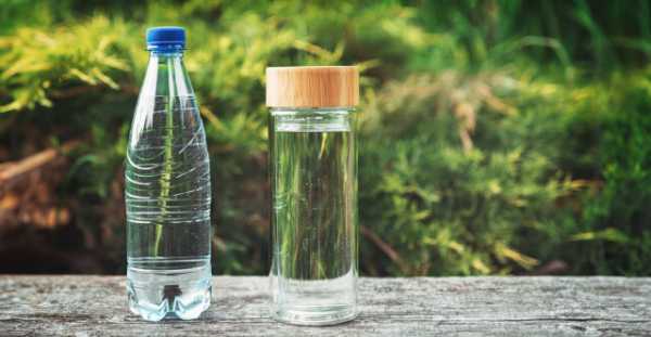 Εσείς καθαρίζετε ποτέ τα επαναχρησιμοποιούμενα μπουκάλια νερού σας; Οι επιπτώσεις της μούχλας στην υγεία