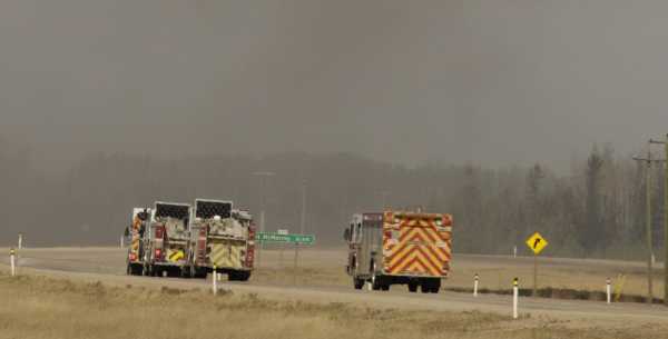 Καναδάς: Με 87 ενεργές εστίες πυρκαγιών βρίσκονται αντιμέτωπες οι αρχές – Στην αναμενόμενη Βροχή οι ελπίδες για την κατάσβεση τους