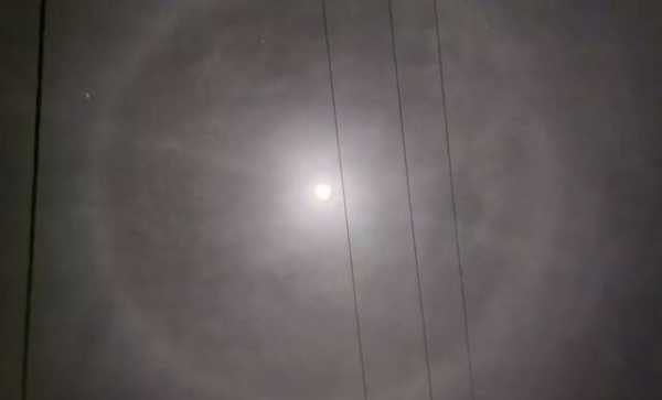 Κρητή: «Σεληνιακό φωτοστέφανο» το βράδυ της Τετάρτης - Δείτε φωτογραφίες