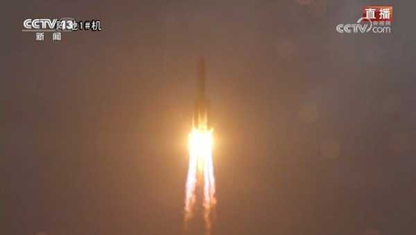 H Κίνα εκτόξευσε το διαστημόπλοιο Chang'e-6: Θα προσγειωθεί στην αθέατη πλευρά του φεγγαριού - Δείτε βίντεο