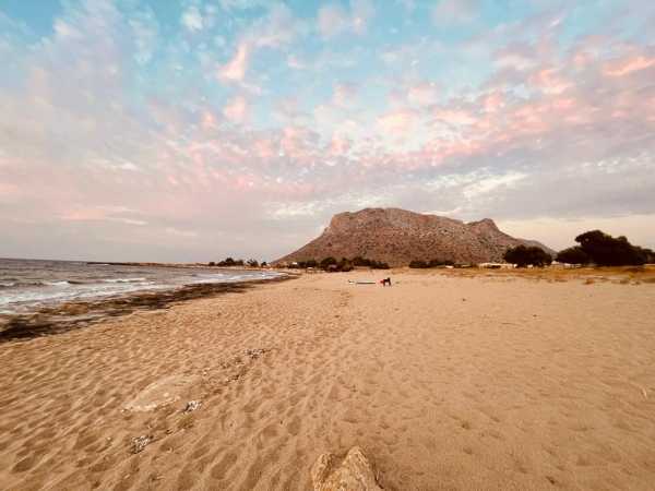 Χανιά: Εθελοντικός καθαρισμός στην παραλία της Παχιάς Άμμου