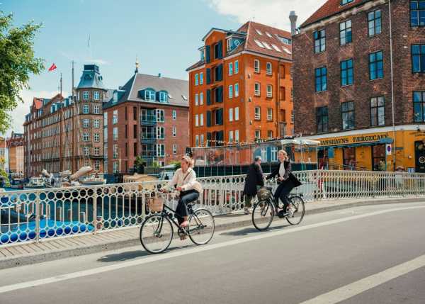 Booking.com: 5 top προορισμοί για τους λάτρεις του ποδηλάτου