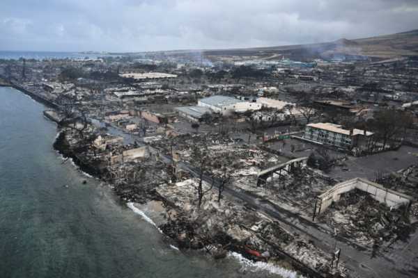 Έναν μήνα μετά τη φονική πυρκαγιά στη νήσο Μάουι της Χαβάης, 66 άνθρωποι εξακολουθούν να αγνοούνται