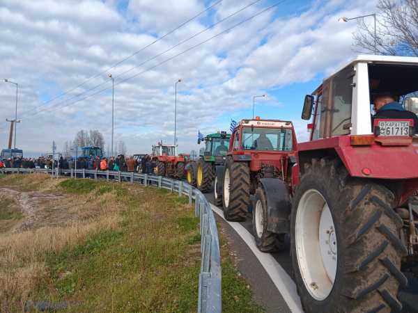 Καρδίτσα: Σε συμβολικό αποκλεισμό του κόμβου Ε65 προχωρούν οι αγρότες, κτηνοτρόφοι και μελισσοκόμοι