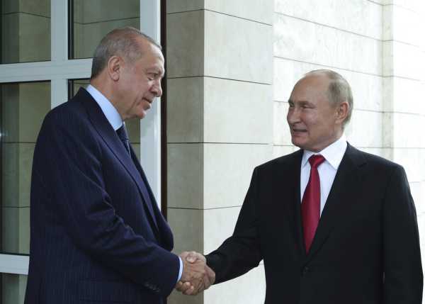 Ερντογάν: Ο Πούτιν συμφώνησε στην επέκταση της συμφωνίας για τα σιτηρά της Μαύρης Θάλασσας