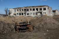 Πόλεμος στην Ουκρανία: Τρεις νεκροί &amp; πέντε τραυματίες από ρωσικό βομβαρδισμό σε χωριό κοντά στη Χερσώνα