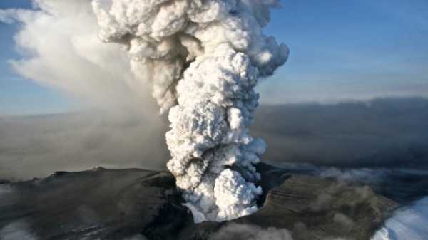 Ισλανδία: Φόβοι για έκρηξη του ηφαιστείου - Σχεδόν 2.000 αλλεπάλληλοι σεισμοί σε 24 ώρες